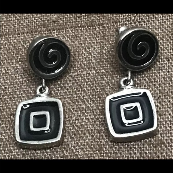 Vintage Liz Claiborne LCI Silver-Tone Herringbone Slinky Necklace & Earrings - Picture 5 of 11